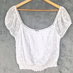 Womens Top XL White Cottagecore Eyelet Embroidered Floral Smocked Ren Fair Crop